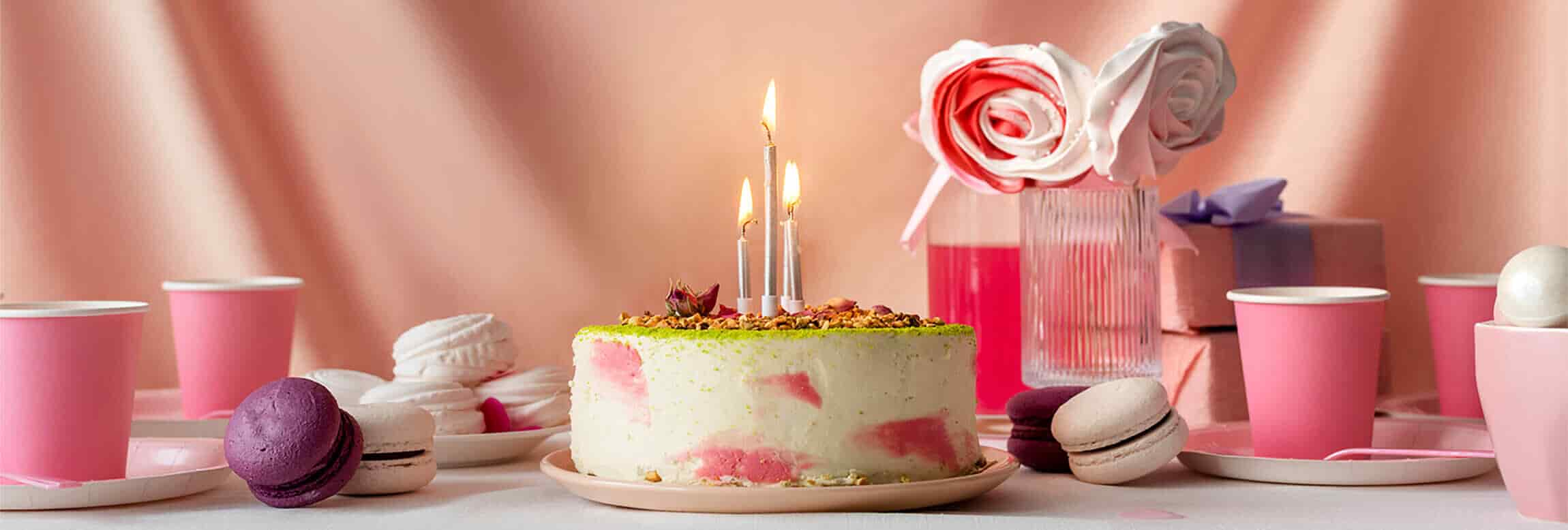Birthday & Anniversary Cakes!